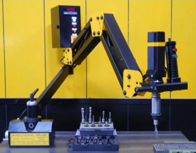 直型電動攻牙機